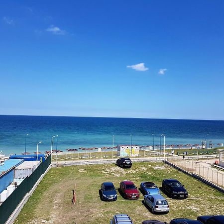 Hotel Sara Vama Veche Exteriér fotografie