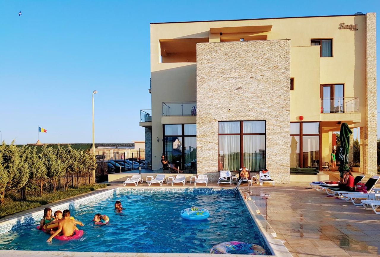 Hotel Sara Vama Veche Exteriér fotografie