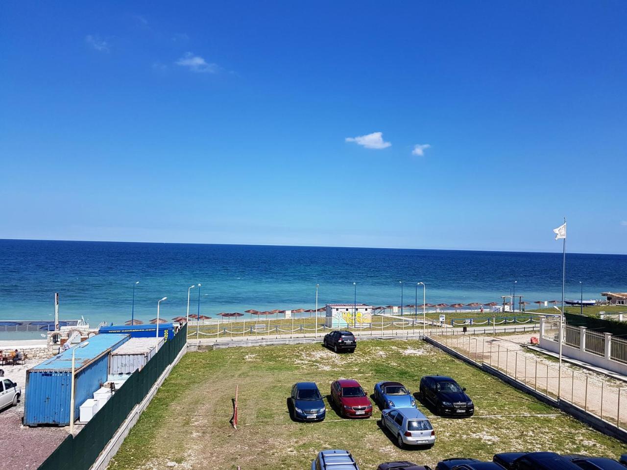 Hotel Sara Vama Veche Exteriér fotografie